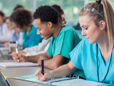 nurses studying